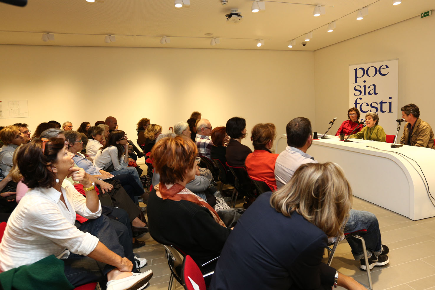 Claribel Alegrìa incontro con i poeti al MABIC di Maranello. ph. © Serena Campanini