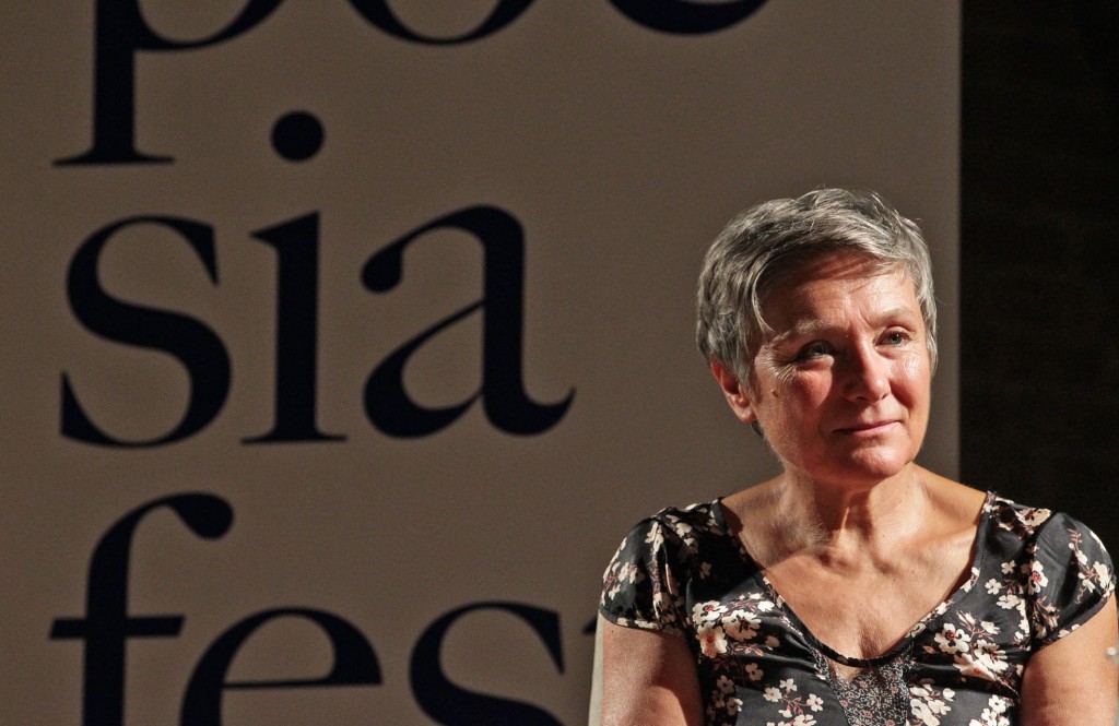23 settembre 2011 :: Vignola, Sala dei Contrari. Mariangela Gualtieri a Poesia Festival ’11