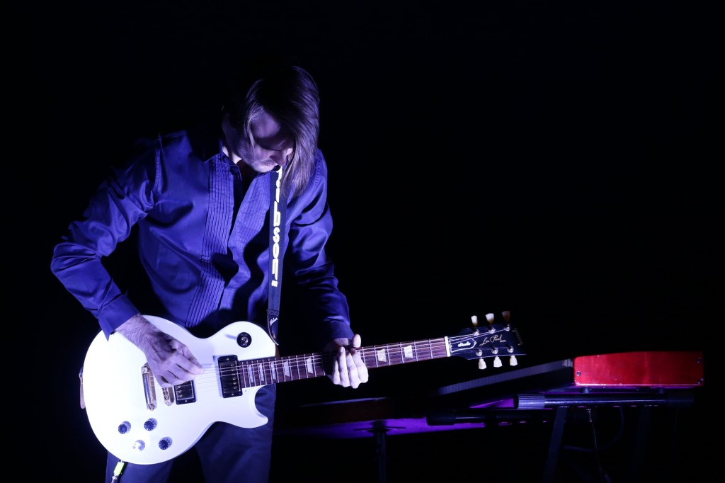 Tiziano Scarpa, Luca Bergia e Davide Arneodo in Lo show dei tuoi sogni - Poesia Festival '14 :: photo Serena Campanini-Elisabetta Baracchi