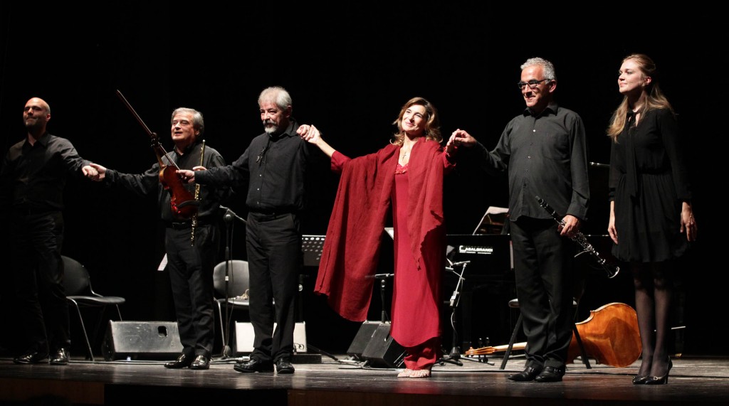 Lina Sastri in Cantico a Poesia Festival '14 :: photo Serena Campanini-Elisabetta Baracchi