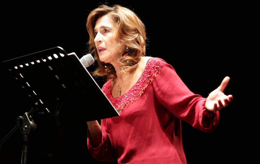 Lina Sastri in Cantico a Poesia Festival '14 :: photo Serena Campanini-Elisabetta Baracchi