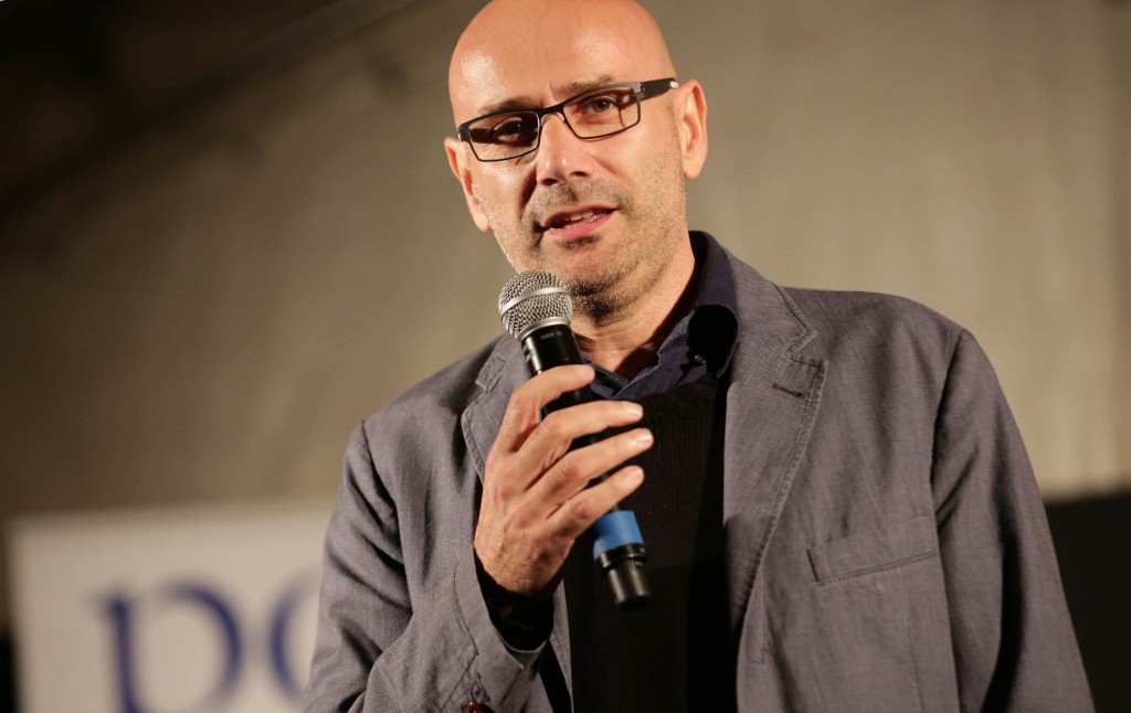 Roberto Galaverni introduce Vito - Poesia Festival '14 :: photo Serena Campanini-Elisabetta Baracchi