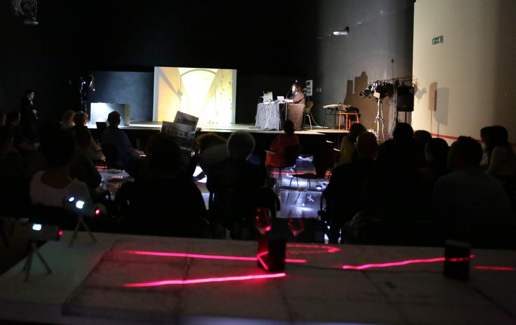FORTUNA_in.attuale con Isabella Bordoni a Poesia Festival '14 :: photo Serena Campanini-Elisabetta Baracchi