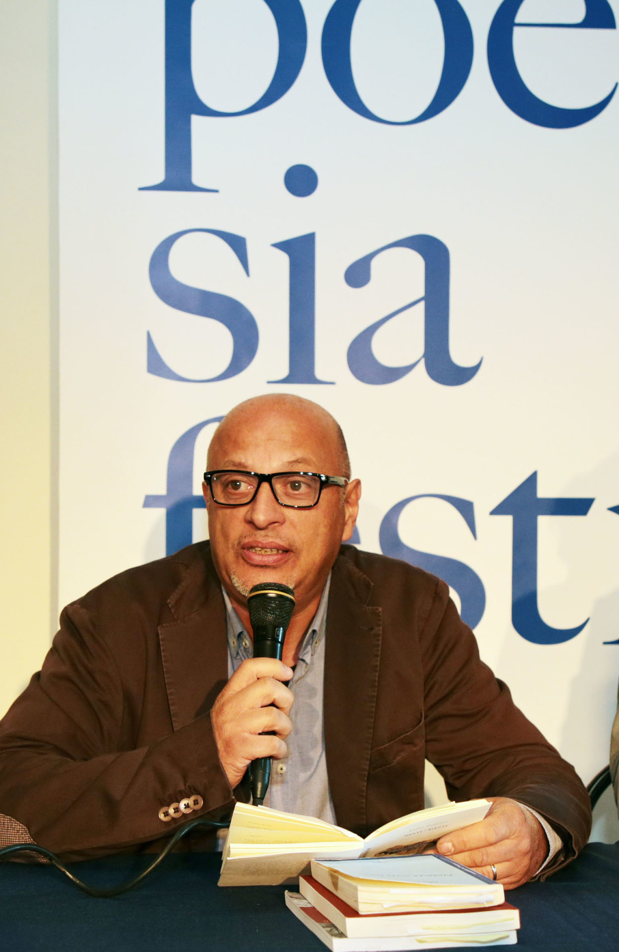 Fabio Franzin a Poesia Festival ’17 – photo © Elisabetta Baracchi Fabio Franzin a Poesia Festival ’17 – photo © Elisabetta Baracchi