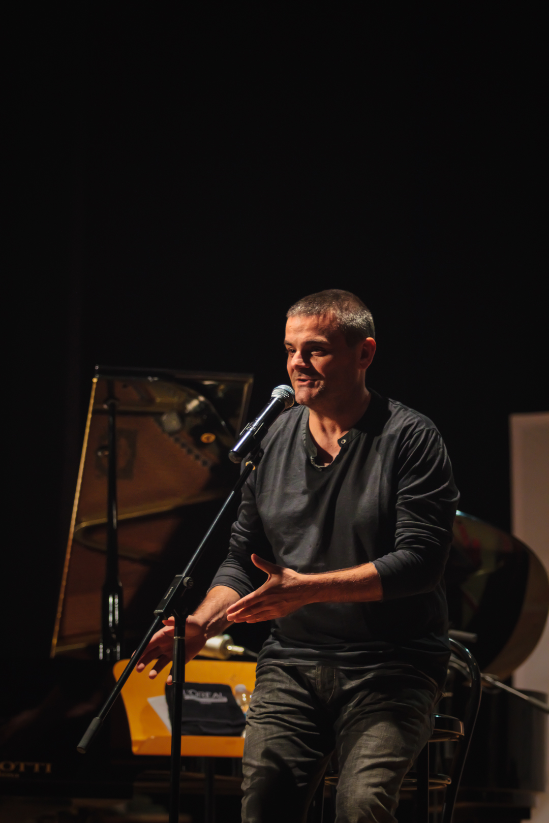 fabio concato marano sul panaro poesia festival ’18 © Fiorenza Zoboli fabio concato marano sul panaro poesia festival ’18 © Fiorenza Zoboli