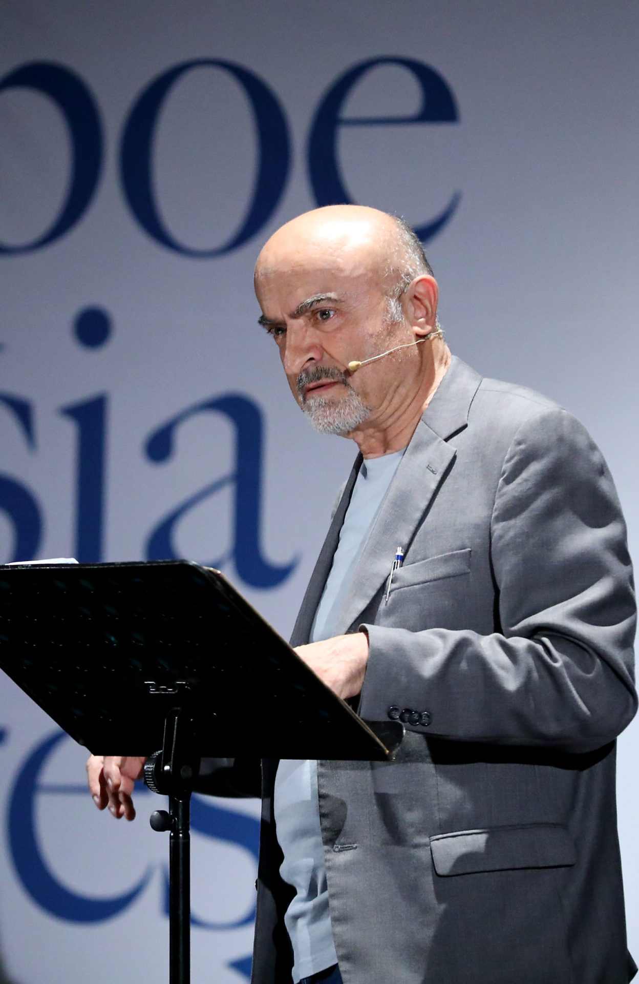 POESIAFESTIVAL 2018
Romagna mia Ivano Marescotti
photo © Serena Campanini POESIAFESTIVAL 2018
Romagna mia Ivano Marescotti
photo © Serena Campanini