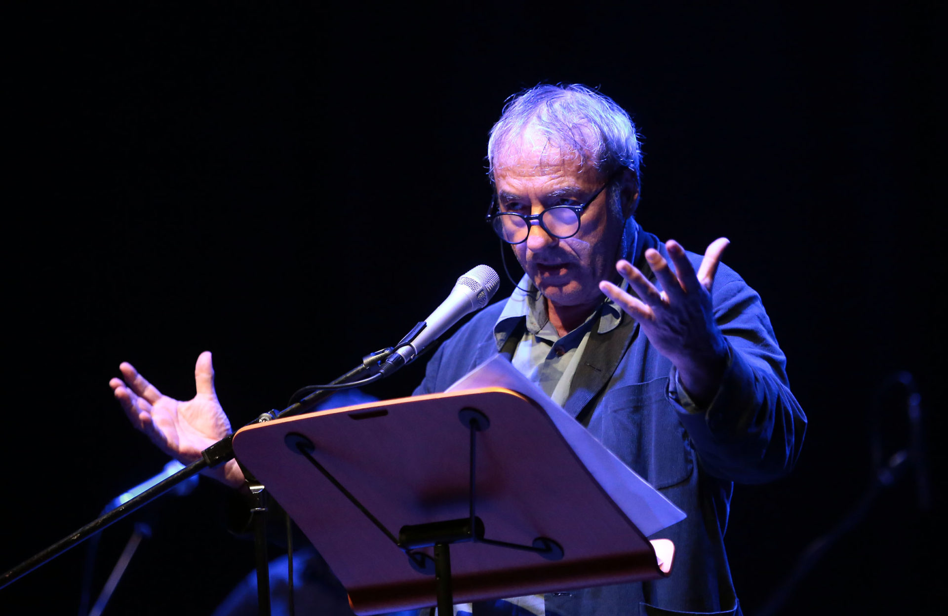 lo stallo david riondino castelfranco emilia poesia festival ’18 photo © Elisabetta Baracchi lo stallo david riondino castelfranco emilia poesia festival ’18 photo © Elisabetta Baracchi