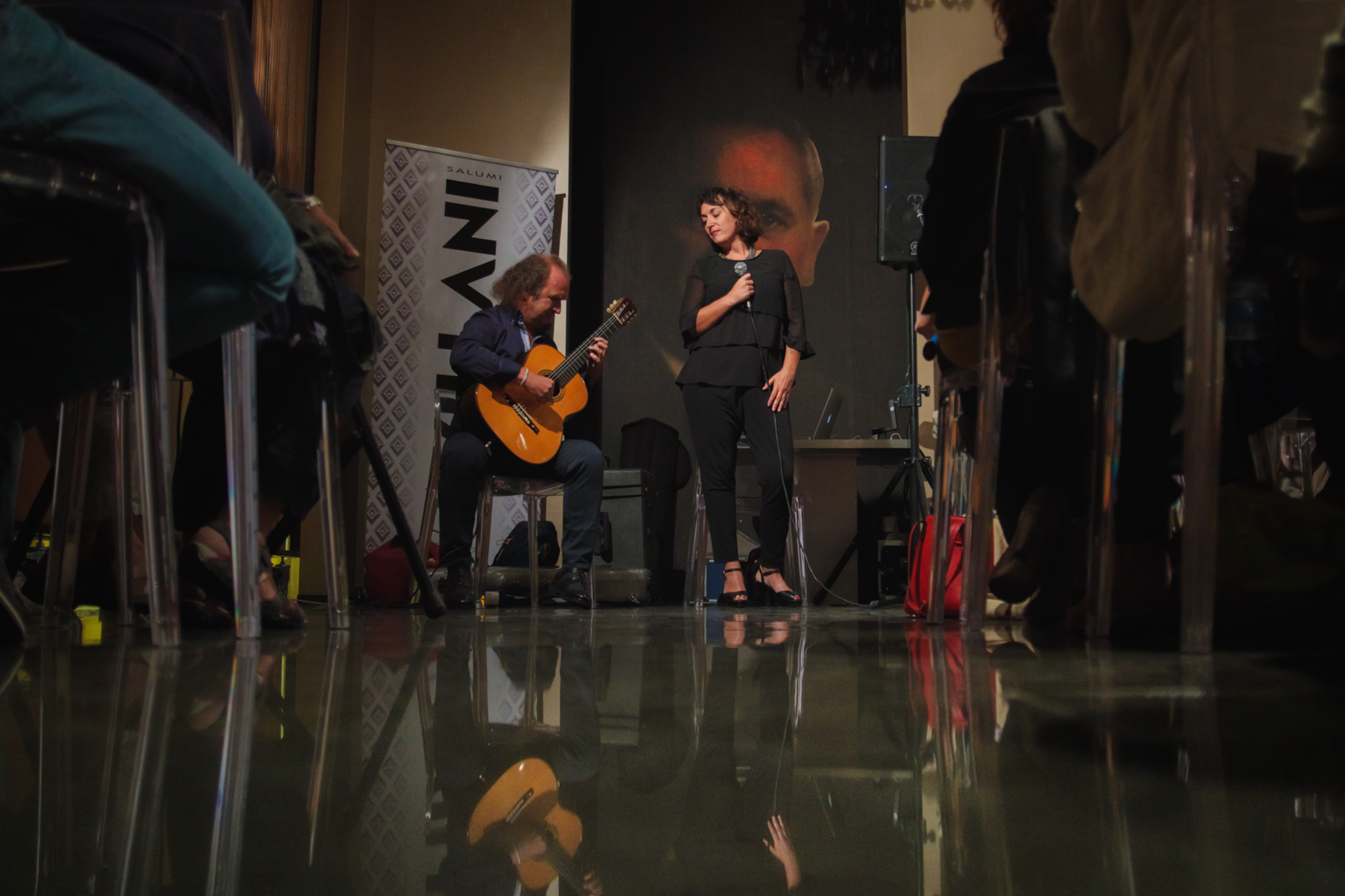 alessia martegiani e maurizio di fulvio castelnuovo rangone Poesia Festival ’18 photo © Fiorenza Zoboli alessia martegiani e maurizio di fulvio castelnuovo rangone Poesia Festival ’18 photo © Fiorenza Zoboli