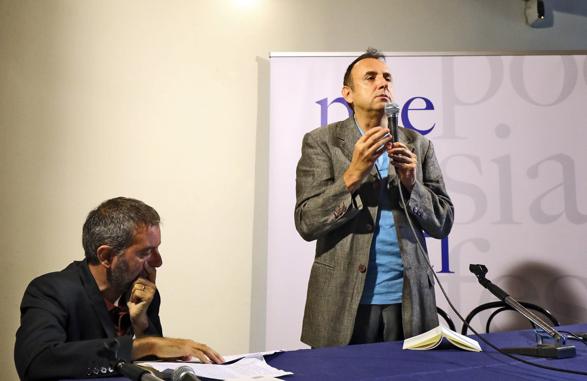 paolo fabrizio iacuzzi levizzano rangone poesia festival ’18 photo © Serena Campanini paolo fabrizio iacuzzi levizzano rangone poesia festival ’18 photo © Serena Campanini