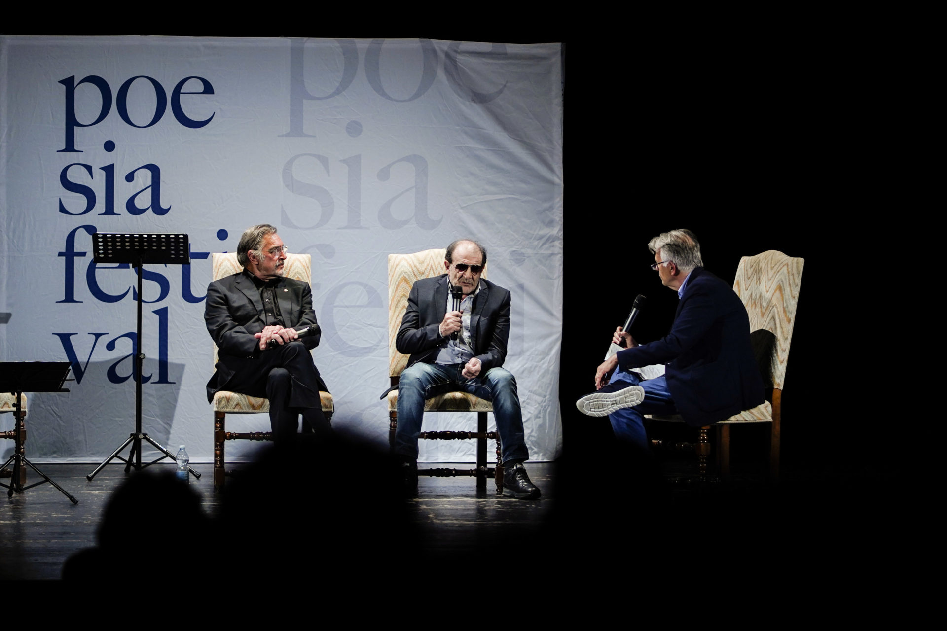 fabio testi nicola longo il poeta con la pistola savignano sul panaro poesia festival 2019 modena 2