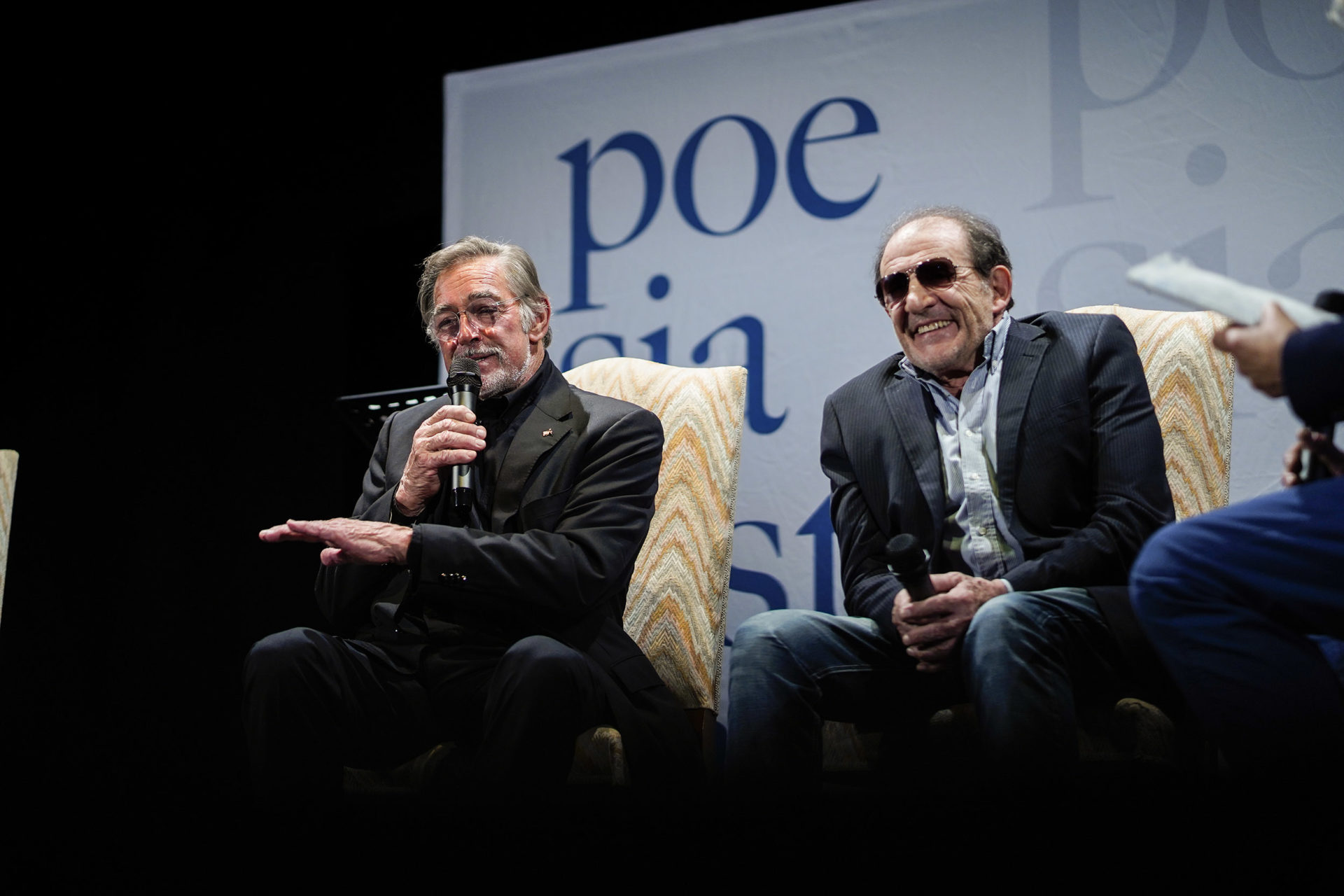 fabio testi nicola longo il poeta con la pistola savignano sul panaro poesia festival 2019 modena 7 fabio testi nicola longo il poeta con la pistola savignano sul panaro poesia festival 2019 modena 7
