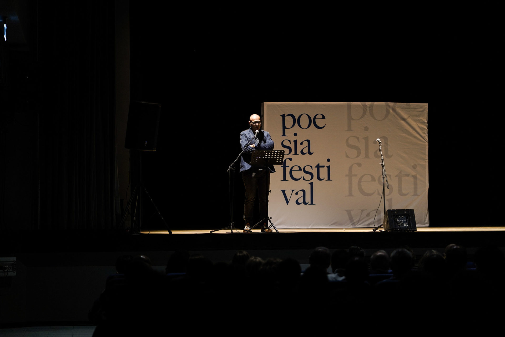 mariangela gualtieri legge giovanni pascoli marano sul panaro poesia festival 2019 modena 4