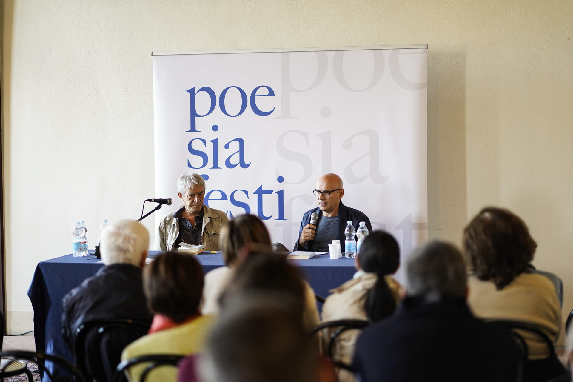 umberto fiori e roberto galaverni levizzano rangone poesia festival 2019 modena 4 umberto fiori e roberto galaverni levizzano rangone poesia festival 2019 modena 4