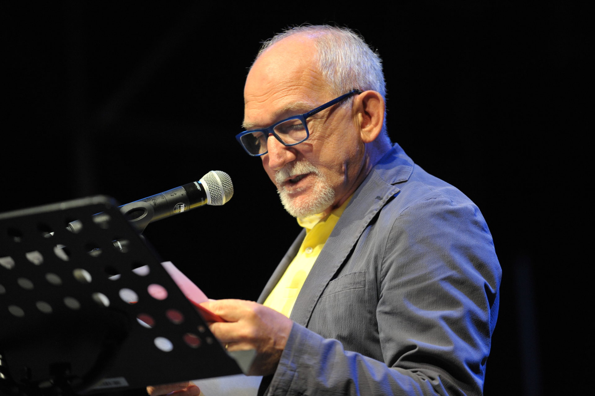 vola alta parola cresci in profondità modena 24 agosto 2020 andrea sirotti 2 vola alta parola cresci in profondità modena 24 agosto 2020 andrea sirotti 2
