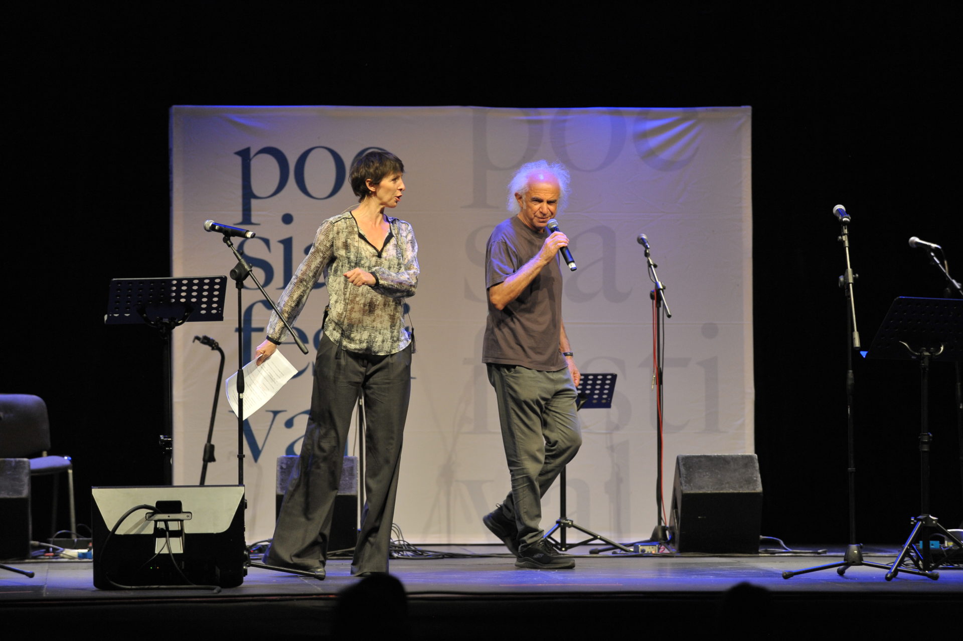 vola alta parola cresci in profondità modena 24 agosto 2020 roberto alperoli e diana manea vola alta parola cresci in profondità modena 24 agosto 2020 roberto alperoli e diana manea