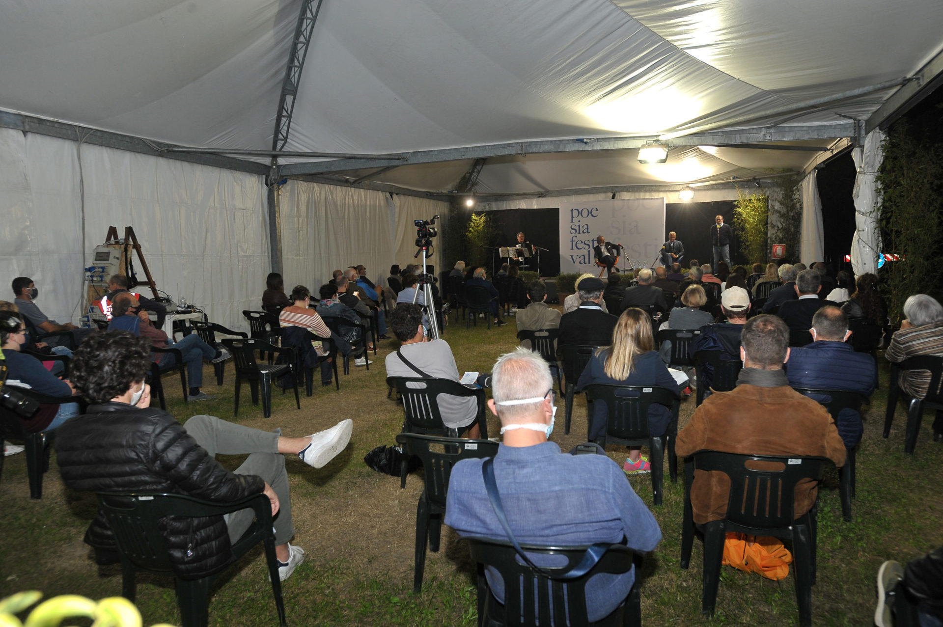 panini storia di una famiglia e di tante figurine san cesario sul panaro poesia festival 20 26 panini storia di una famiglia e di tante figurine san cesario sul panaro poesia festival 20 26