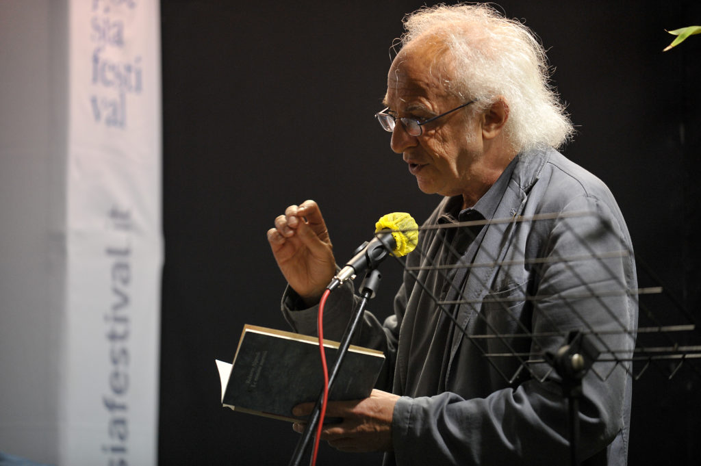 roberto alperoli panini storia di una famiglia e di tante figurine san cesario sul panaro poesia festival 20 6