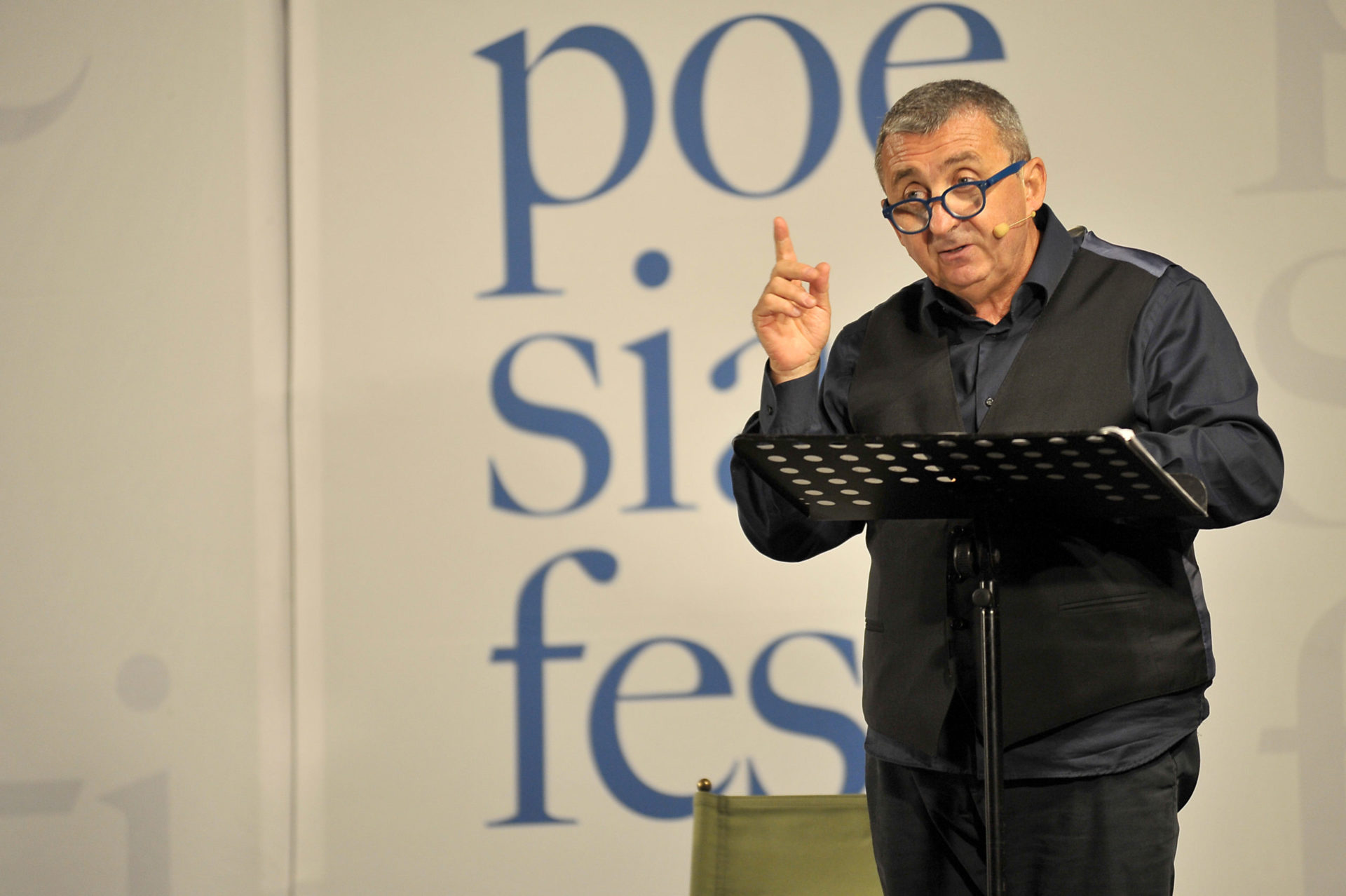 vito serata d’onore per gianni rodari vignola poesia festival 20 11