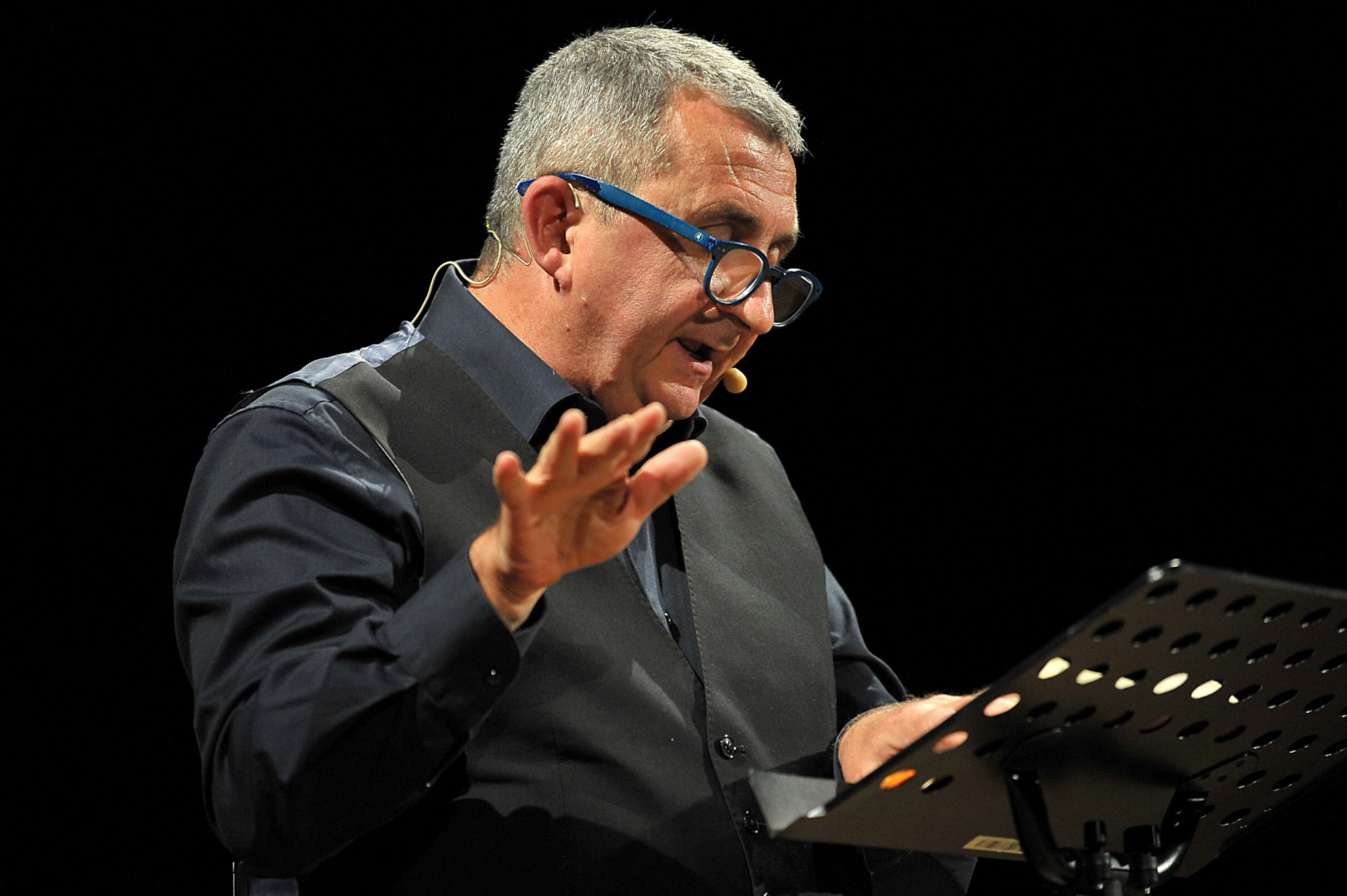vito legge zavattini marano sul panaro poesia festival 20 23 vito legge zavattini marano sul panaro poesia festival 20 23