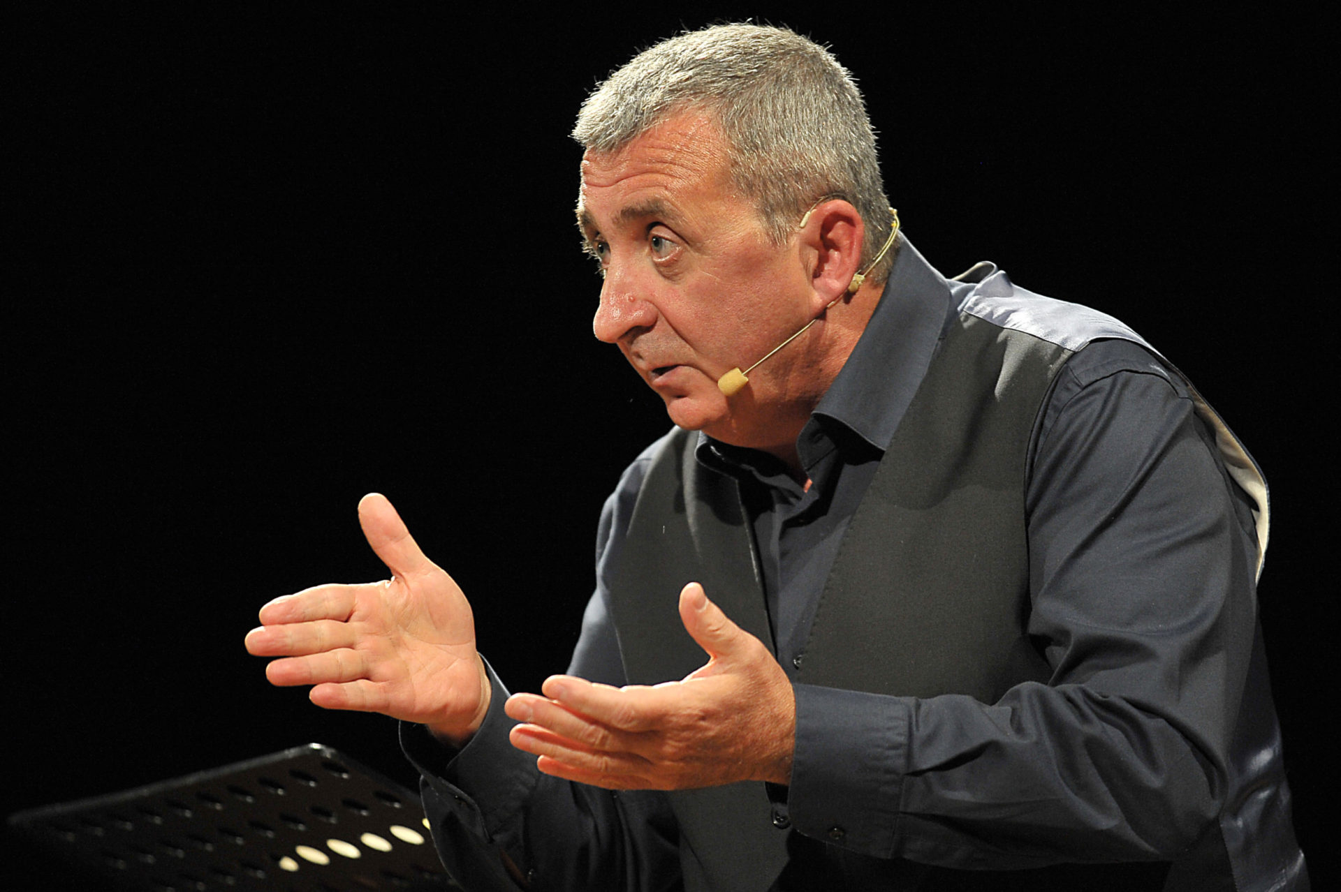 vito legge zavattini marano sul panaro poesia festival 20 25 vito legge zavattini marano sul panaro poesia festival 20 25