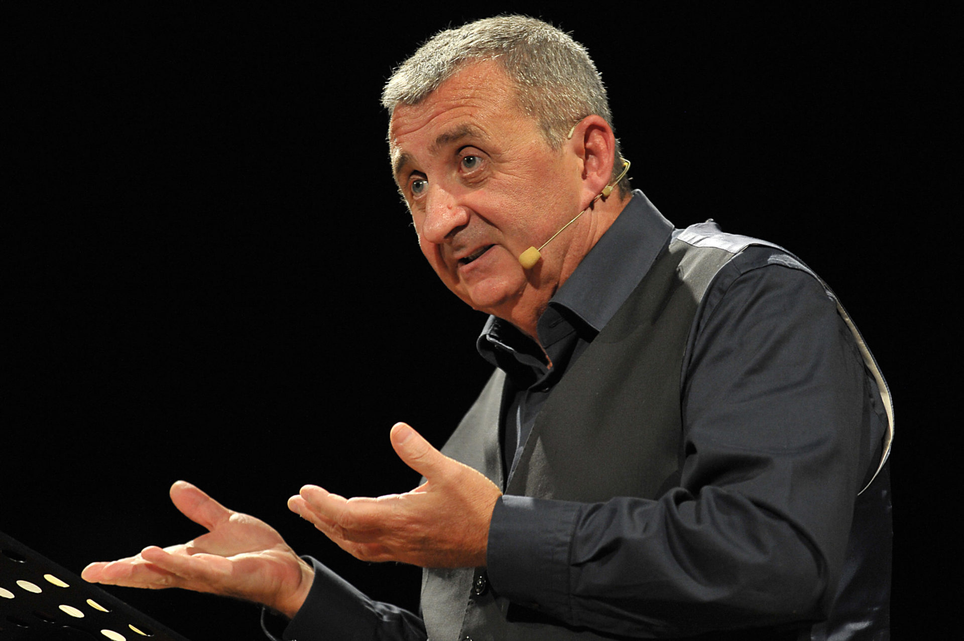 vito legge zavattini marano sul panaro poesia festival 20 26 vito legge zavattini marano sul panaro poesia festival 20 26