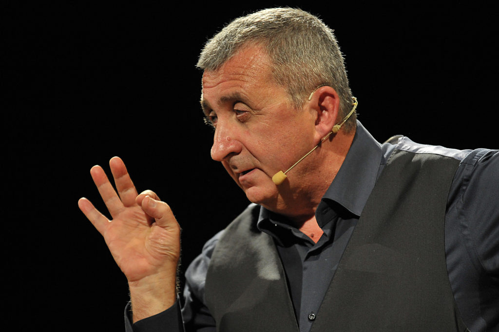 vito legge zavattini marano sul panaro poesia festival 20 30