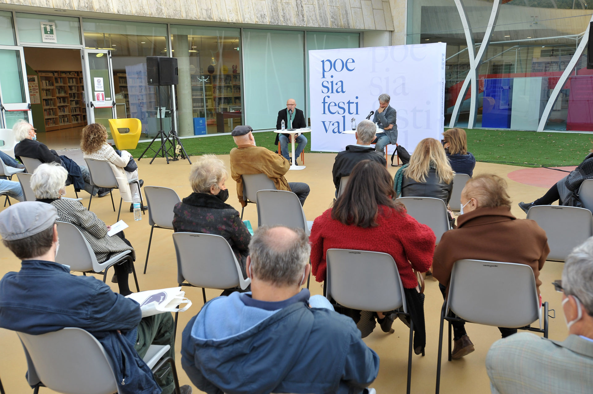 alessandro niero paolo donini vignola poesia festival 20 3