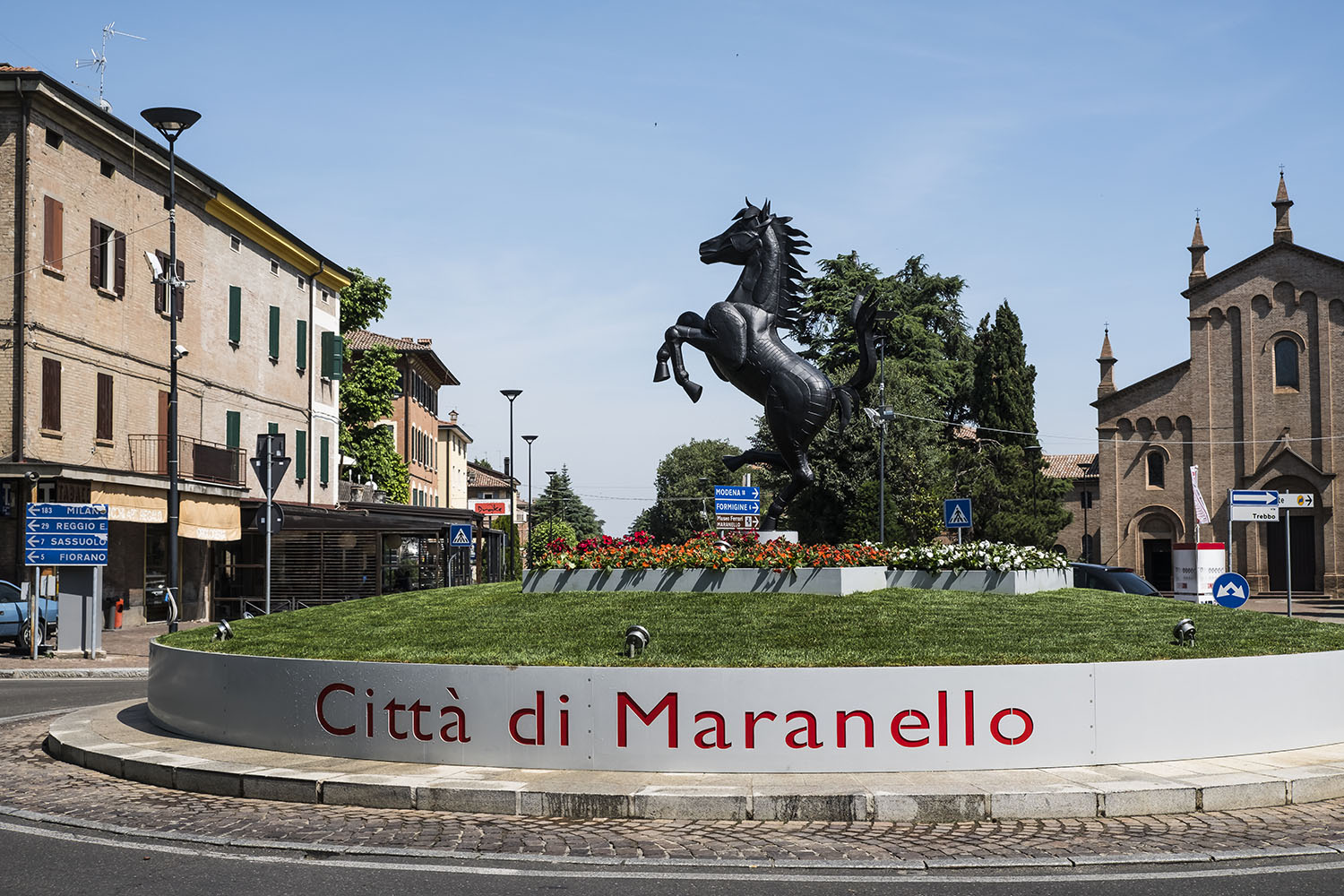 rotonda-citta-di-maranello-